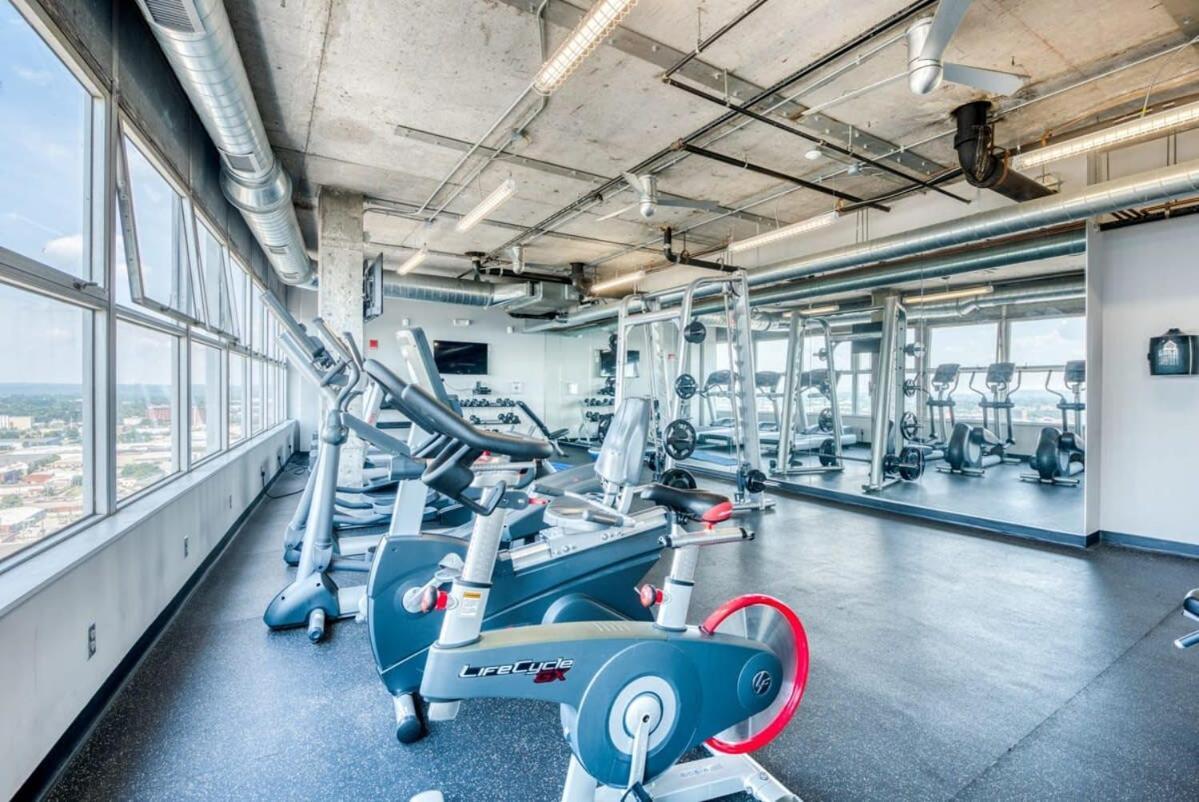 Cozysuites 800 Tower 2Br With Gym! 26 ルイスビル エクステリア 写真