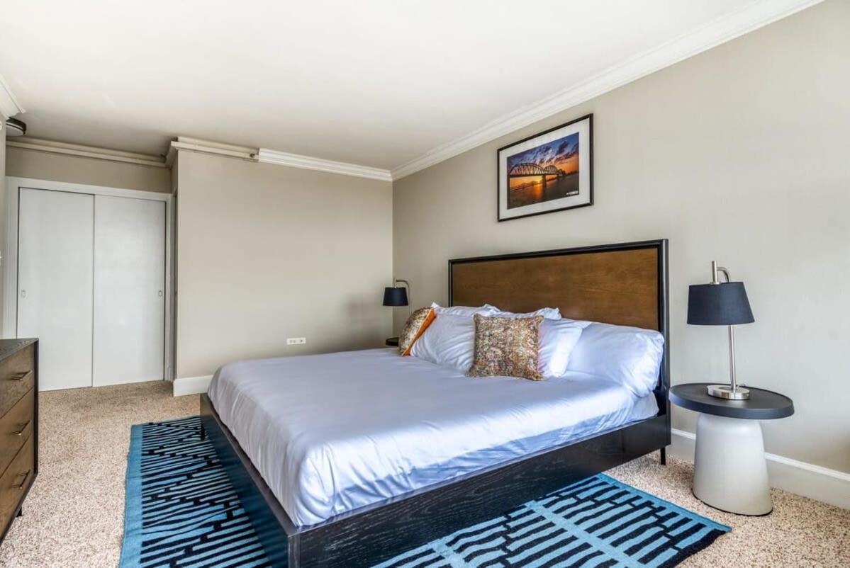 Cozysuites 800 Tower 2Br With Gym! 26 ルイスビル エクステリア 写真